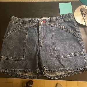 Vintage Tommy Hilfiger jeans shorts !